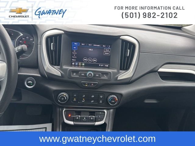Used 2024 GMC Terrain SLE image 17
