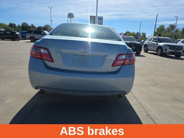 Used 2007 Toyota Camry XLE FWD image 8