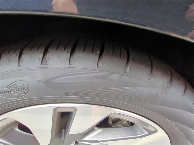 Certified 2025 Subaru Legacy Limited image 17