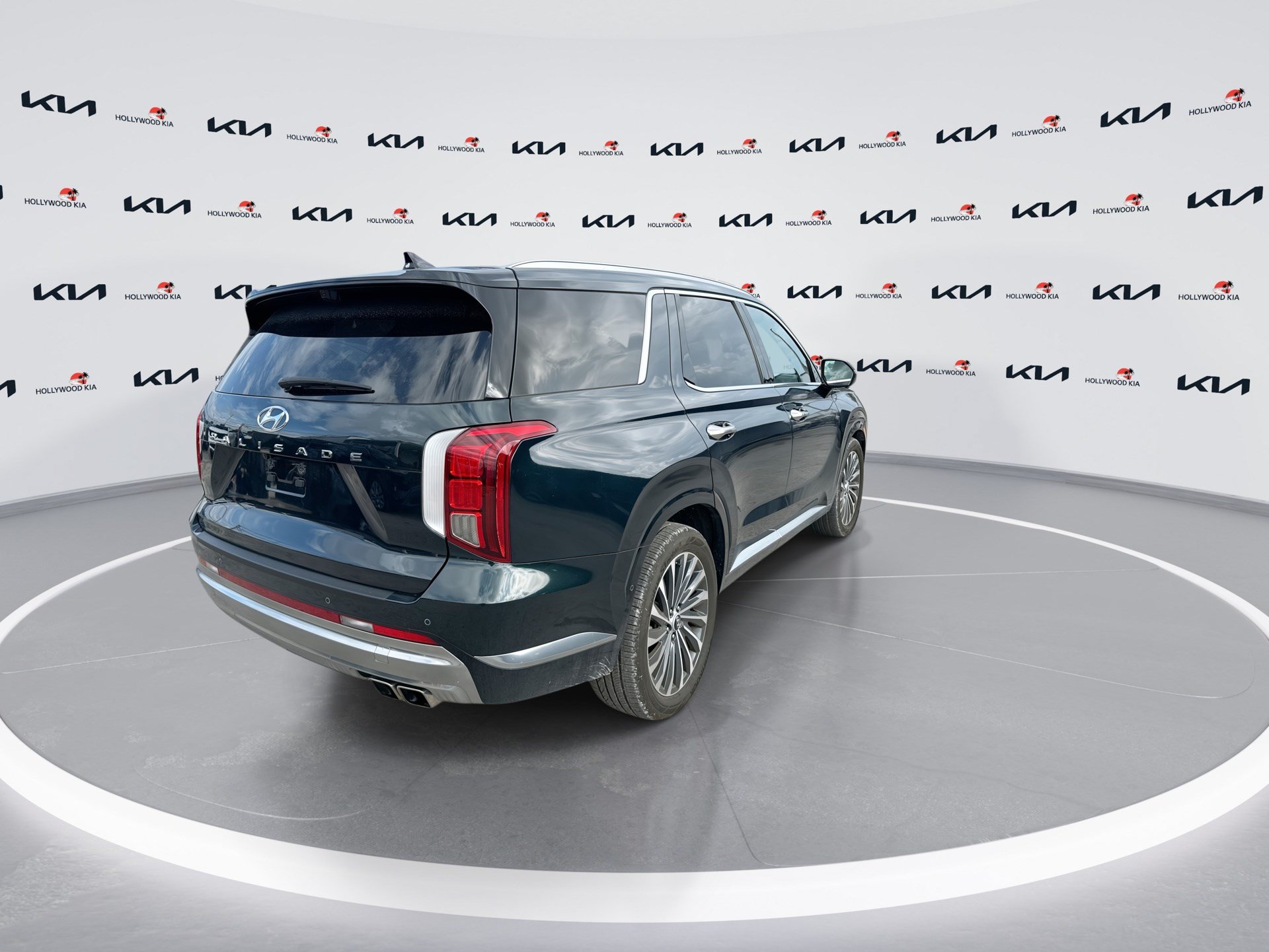 Used 2025 Hyundai Palisade Calligraphy FWD image 8