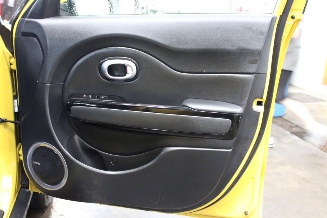 Used 2014 Kia Soul ! w/ Sun & Sound Package FWD image 47