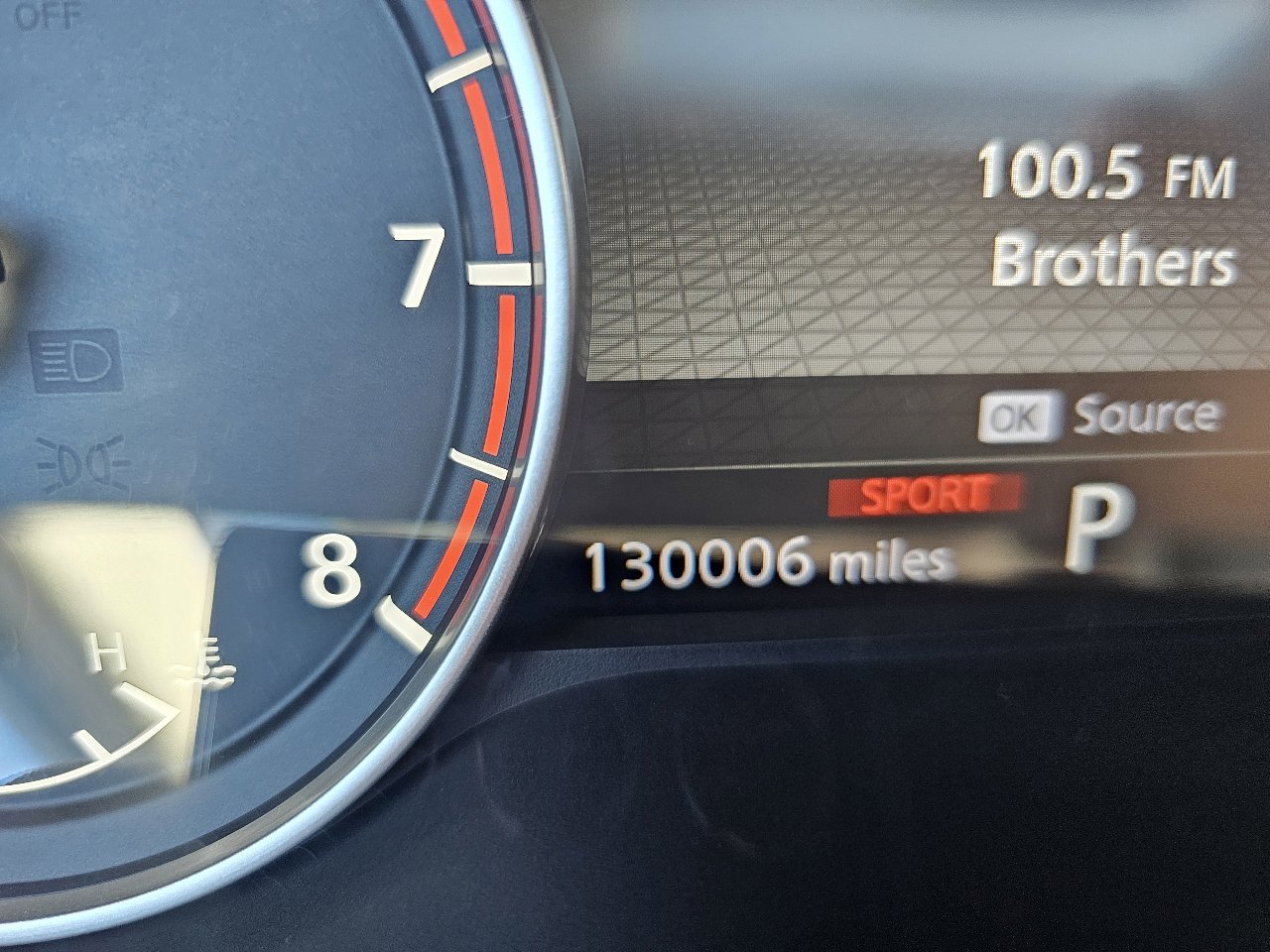 Used 2021 Nissan Rogue SL w/ Premium Package image 16