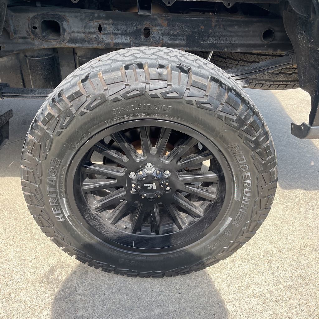 Used 2019 Chevrolet Silverado 1500 LT AWD/4WD image 7