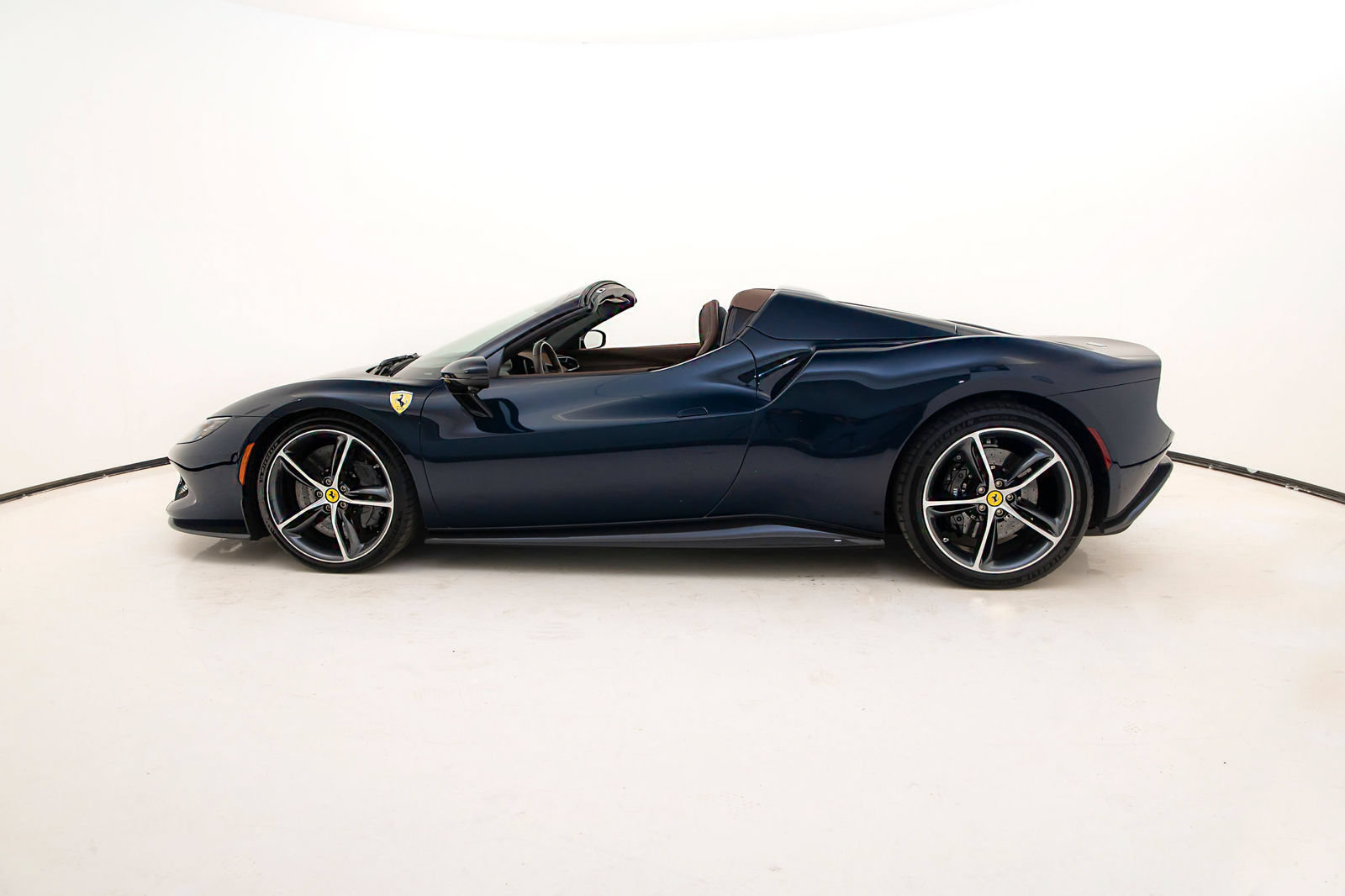 Certified 2023 Ferrari 296 GTS RWD image 8
