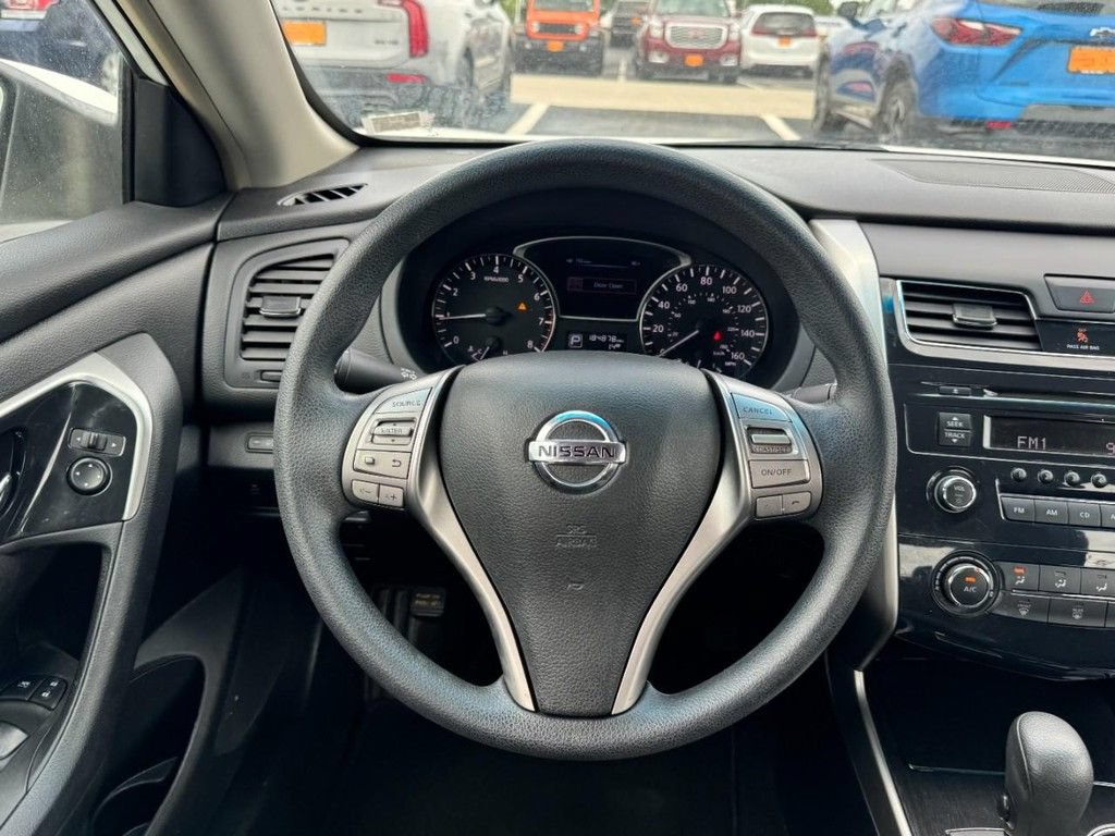 Used 2013 Nissan Altima 2.5 S FWD image 12