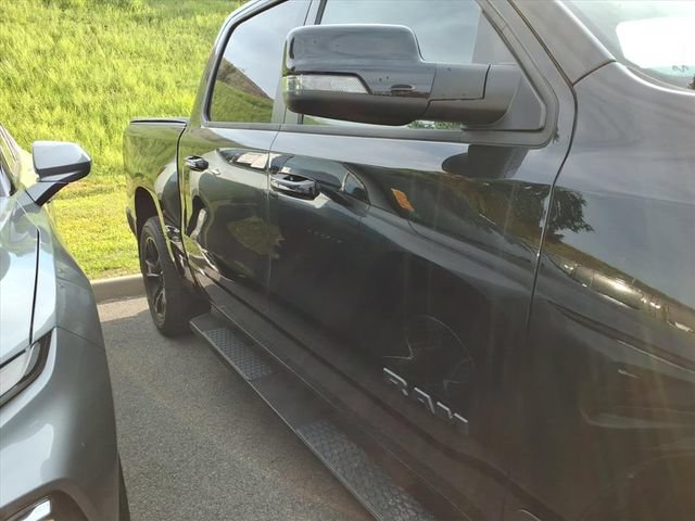 Used 2023 RAM 1500 Big Horn AWD/4WD image 6