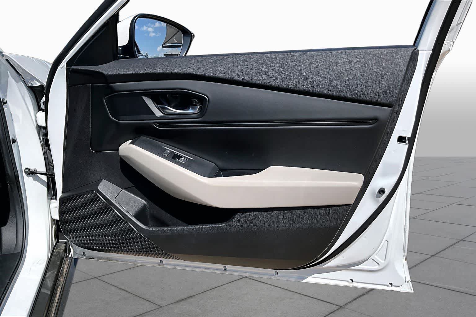 Used 2024 Honda Accord EX image 27