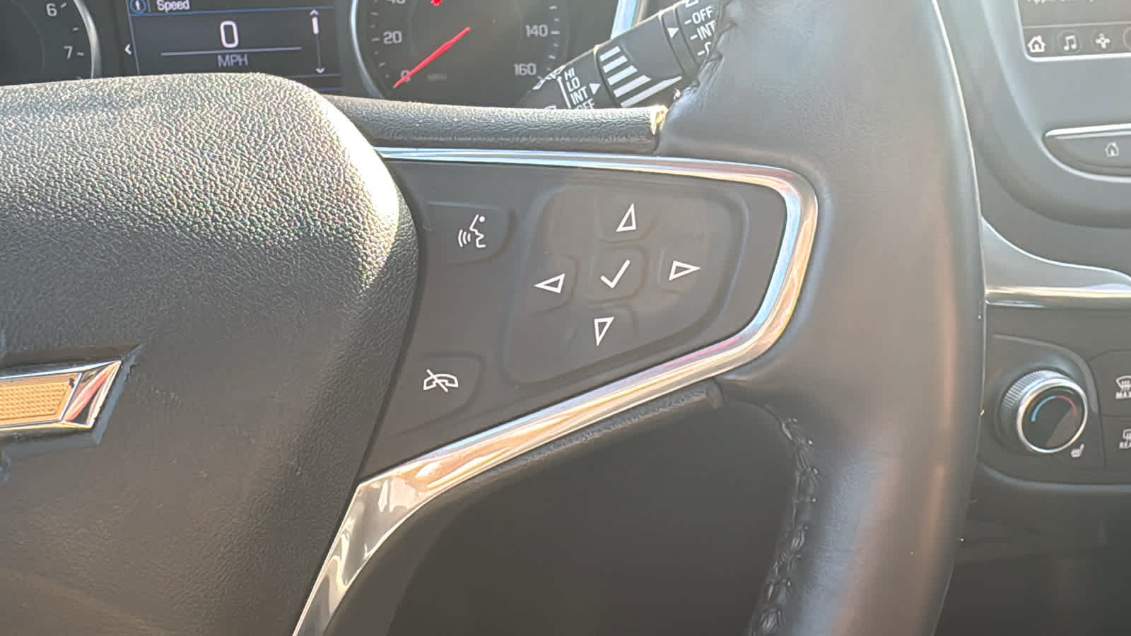 Certified 2019 Chevrolet Equinox LT AWD/4WD image 13