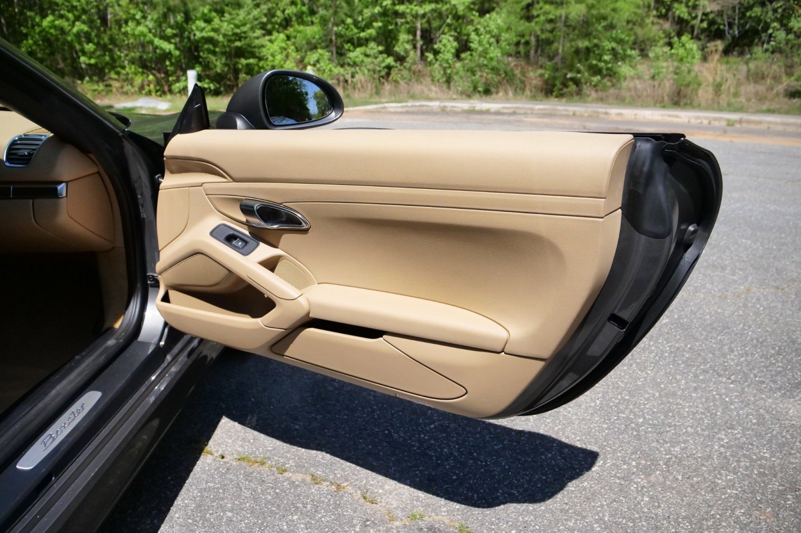 Used 2016 Porsche Boxster image 18