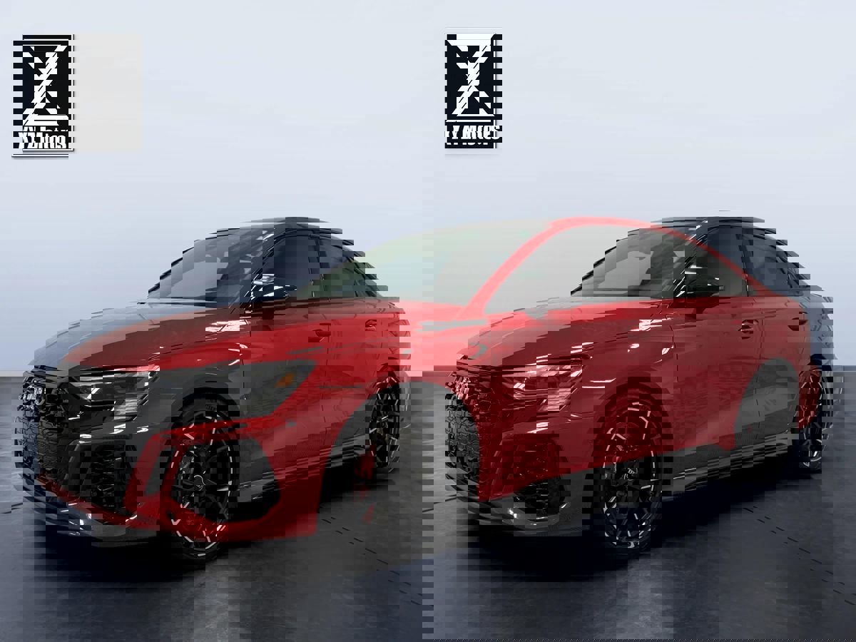 Used 2023 Audi RS 3 w/ RS Technology Package image 2