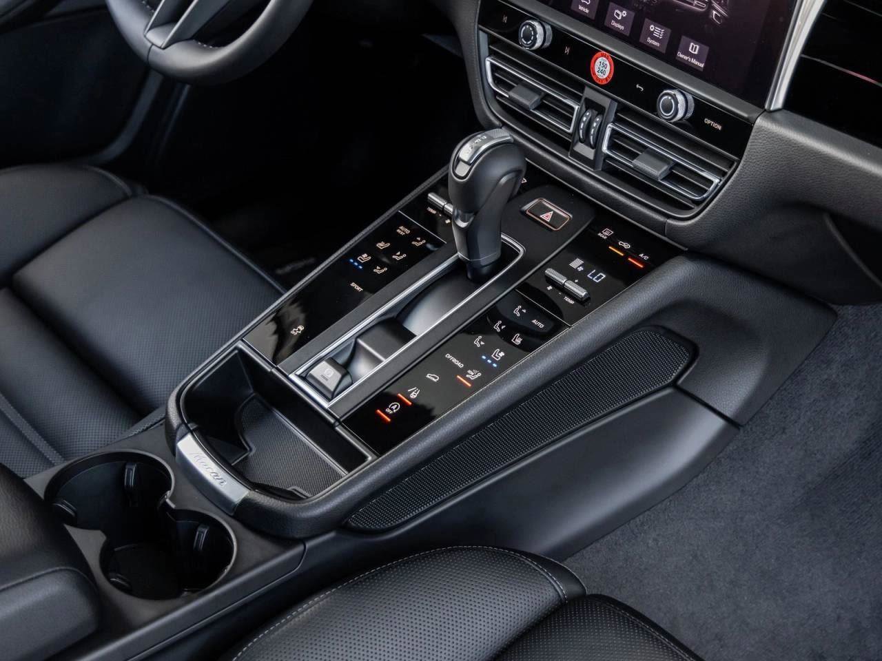 New 2026 Porsche Macan image 83