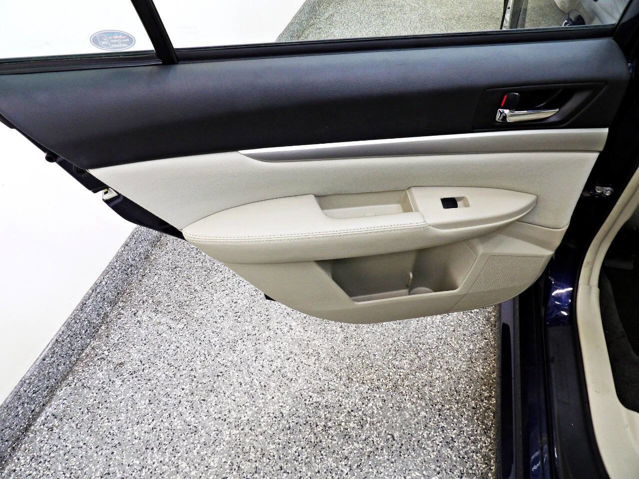 Used 2012 Subaru Legacy 2.5i w/ Alloy Wheel Pkg image 9