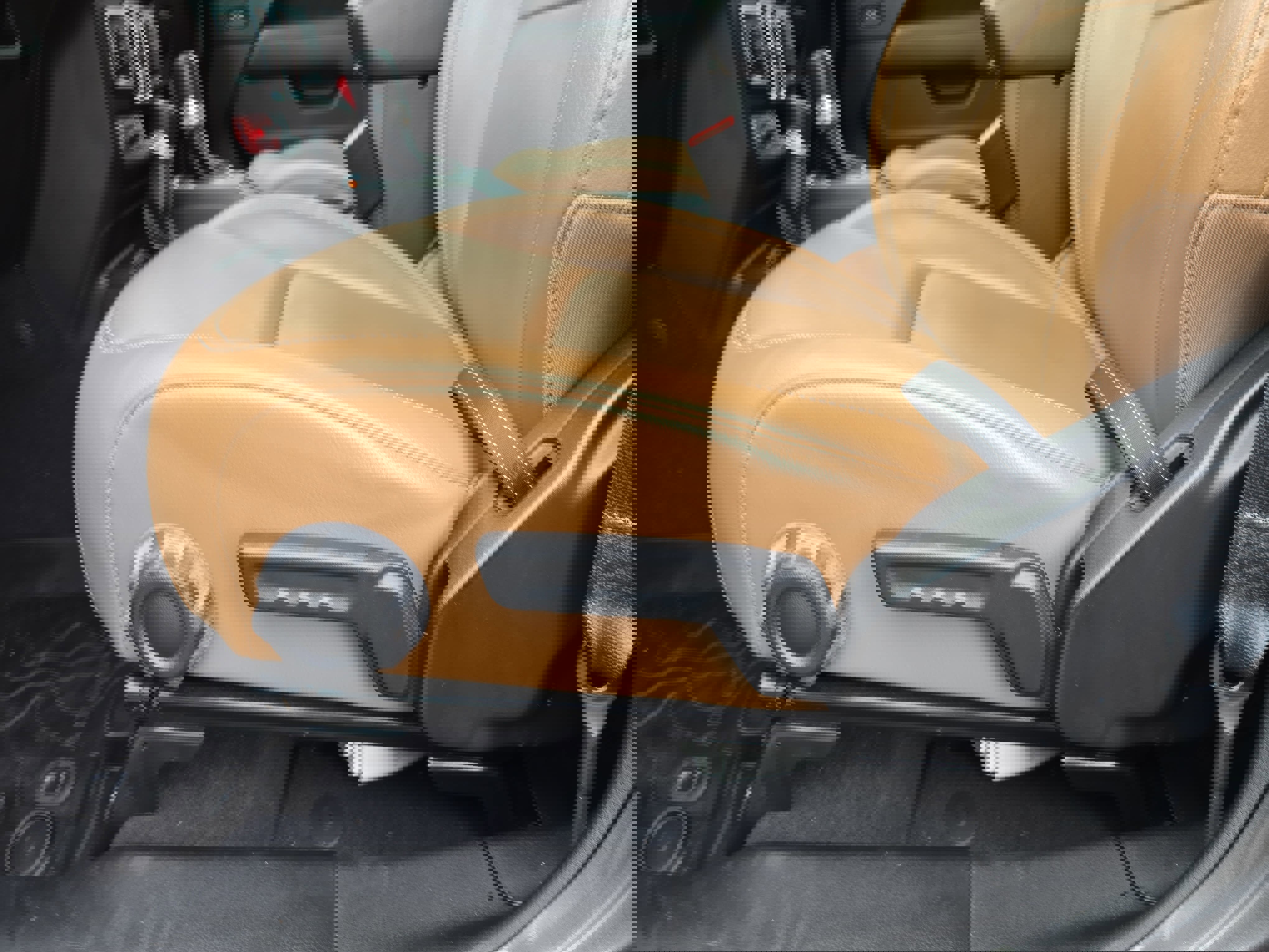 Used 2022 Jeep Gladiator Rubicon w/ LED Lighting Group image 27