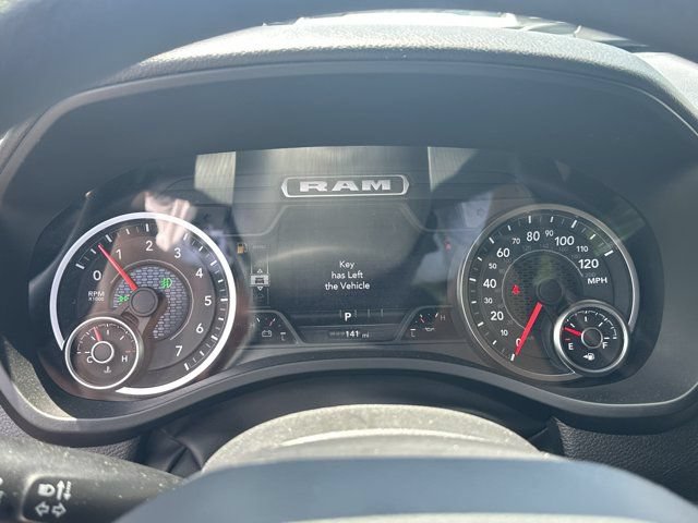 New 2026 RAM 1500 Express AWD/4WD image 23