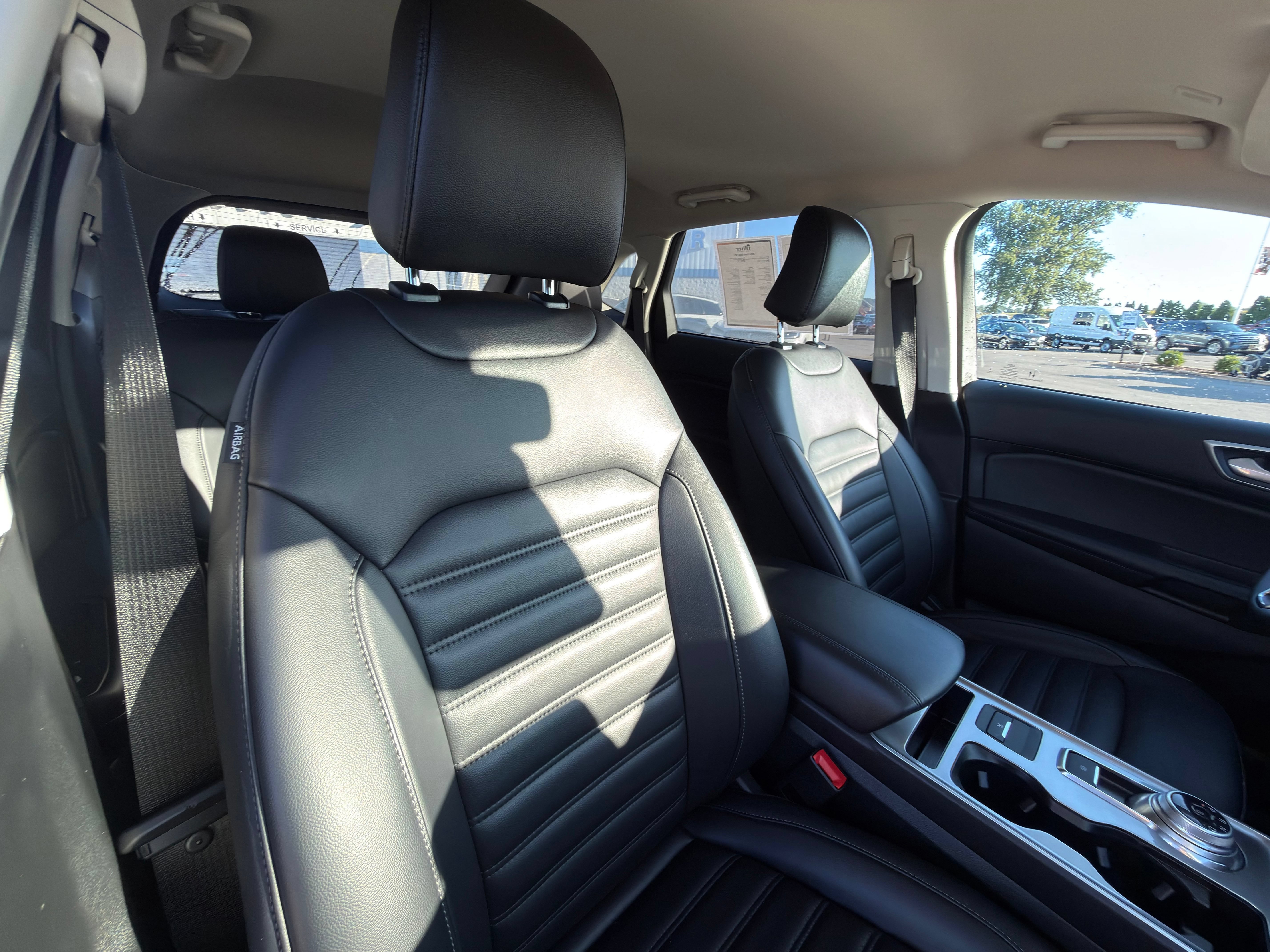 Used 2024 Ford Edge SEL w/ Convenience Package AWD/4WD image 9