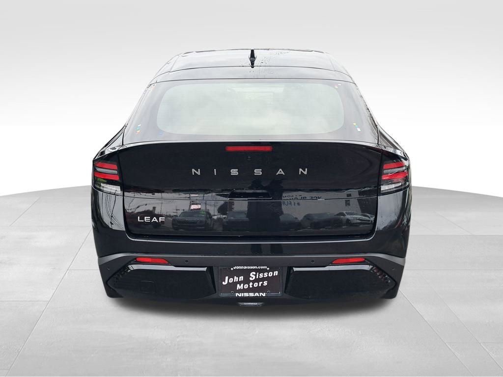 New 2026 Nissan Leaf SV+ w/ Floor Mat Package (SV+) image 4