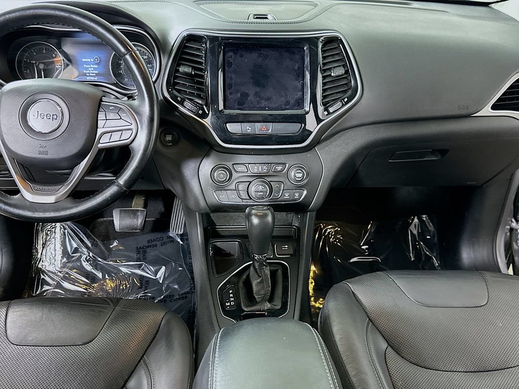 Used 2019 Jeep Cherokee Limited FWD image 17