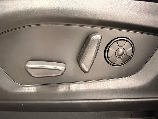 Used 2025 Ford Explorer ST AWD/4WD image 24
