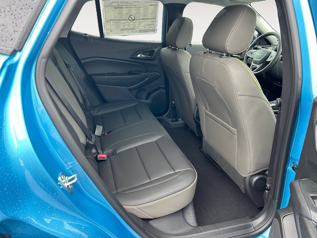 New 2026 Chevrolet Trax ACTIV w/ Sunroof Package FWD image 11