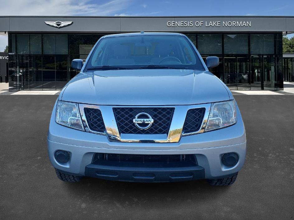 Used 2016 Nissan Frontier SV image 7
