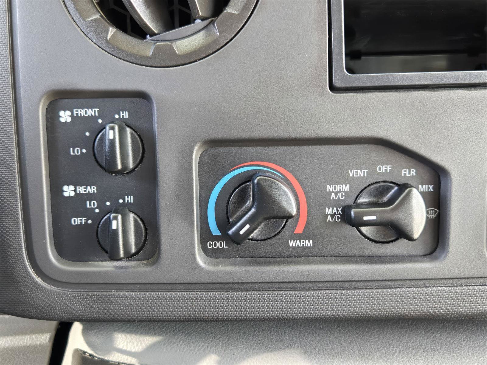 Used 2015 Ford E-450 and Econoline 450 Super Duty w/ Shuttle Bus Prep Package RWD image 17