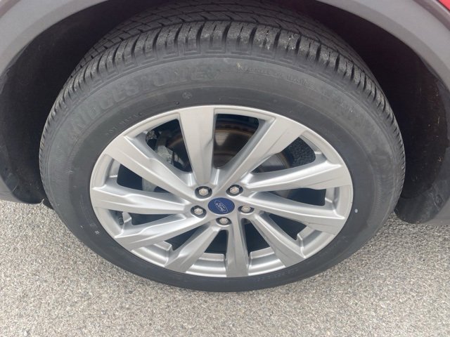 Used 2022 Ford Escape Titanium w/ Titanium Elite Package image 10