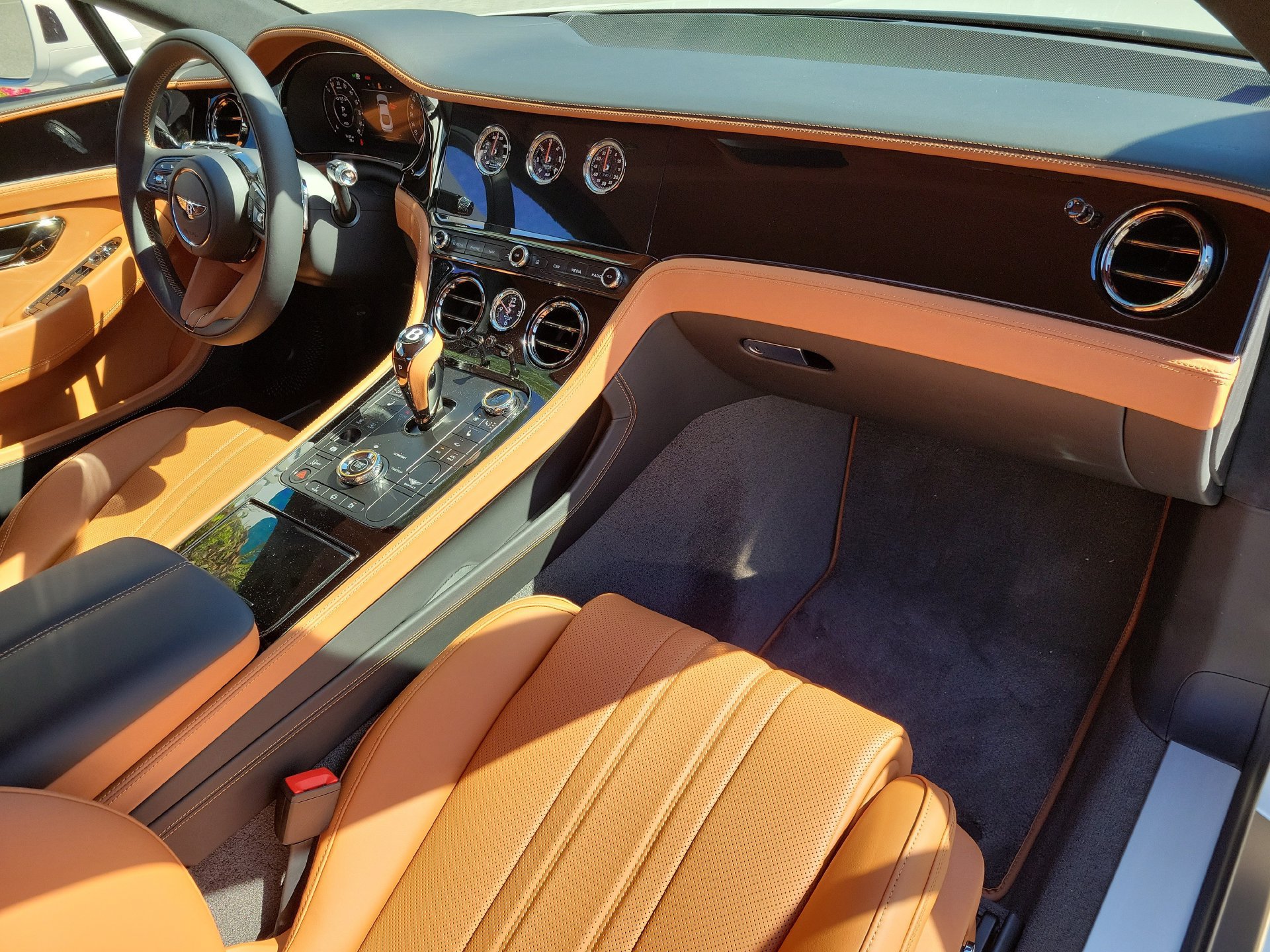 New 2026 Bentley Continental GT AWD/4WD image 3