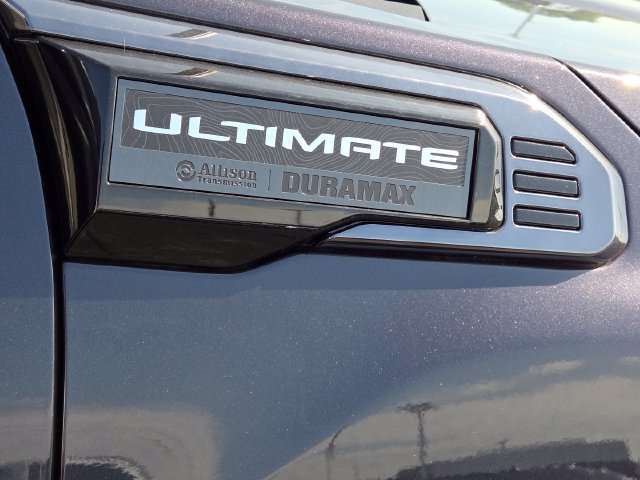 New 2026 GMC Sierra 3500 Denali Ultimate AWD/4WD image 13
