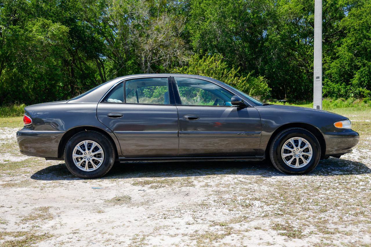 Used 2001 Buick Century Custom w/ Premium Pkg FWD image 13