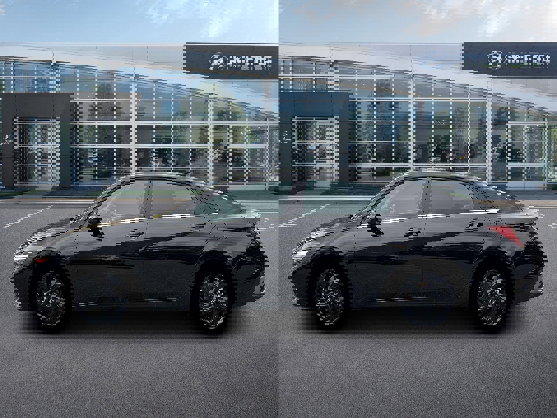 New 2026 Hyundai Elantra SEL Sport Premium image 3