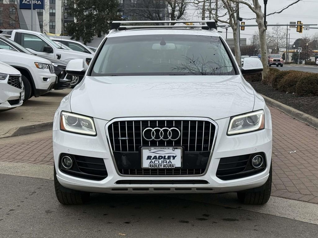 Used 2016 Audi Q5 2.0T Premium Plus w/ Technology Package image 2
