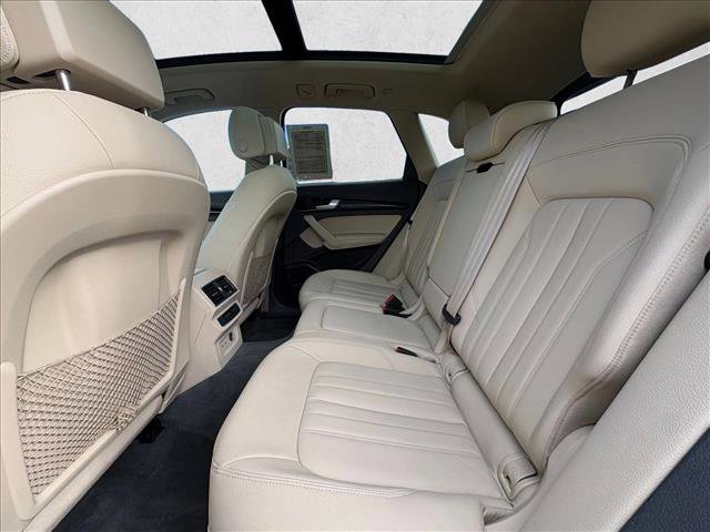 Used 2019 Audi Q5 2.0T Premium Plus w/ Premium Plus Package image 21