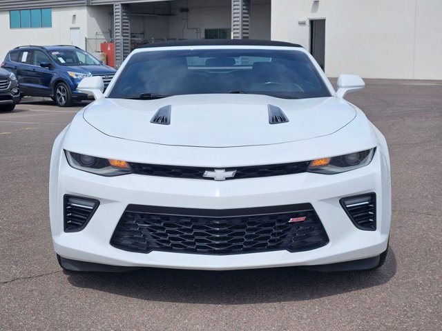 Used 2016 Chevrolet Camaro SS RWD image 2