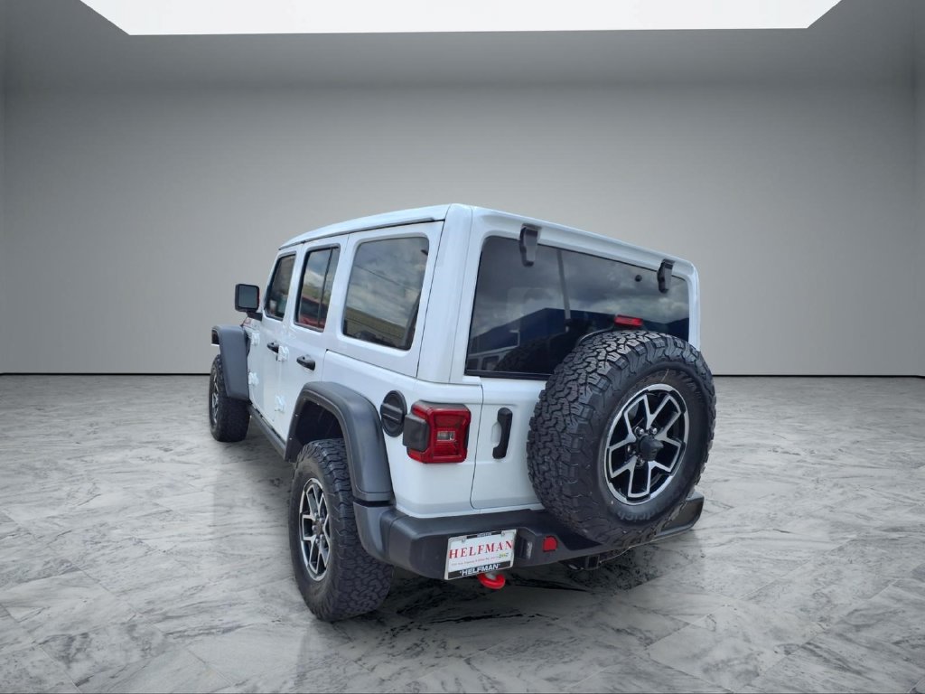 Used 2024 Jeep Wrangler Unlimited Rubicon w/ Technology Group AWD/4WD image 5