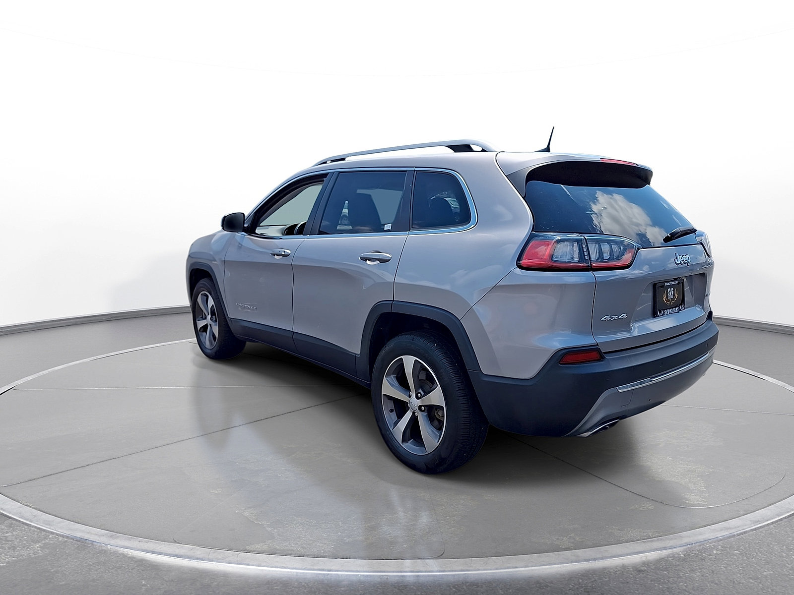 Used 2020 Jeep Cherokee Limited AWD/4WD image 6