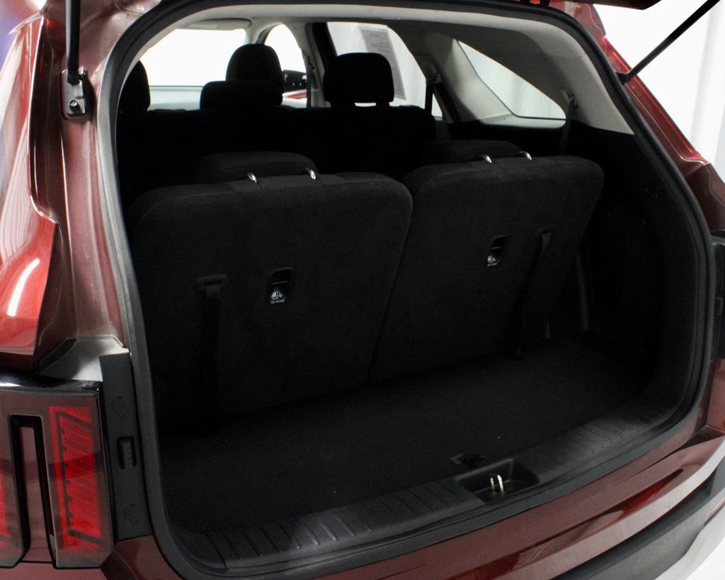 Used 2024 Kia Sorento LX FWD image 12