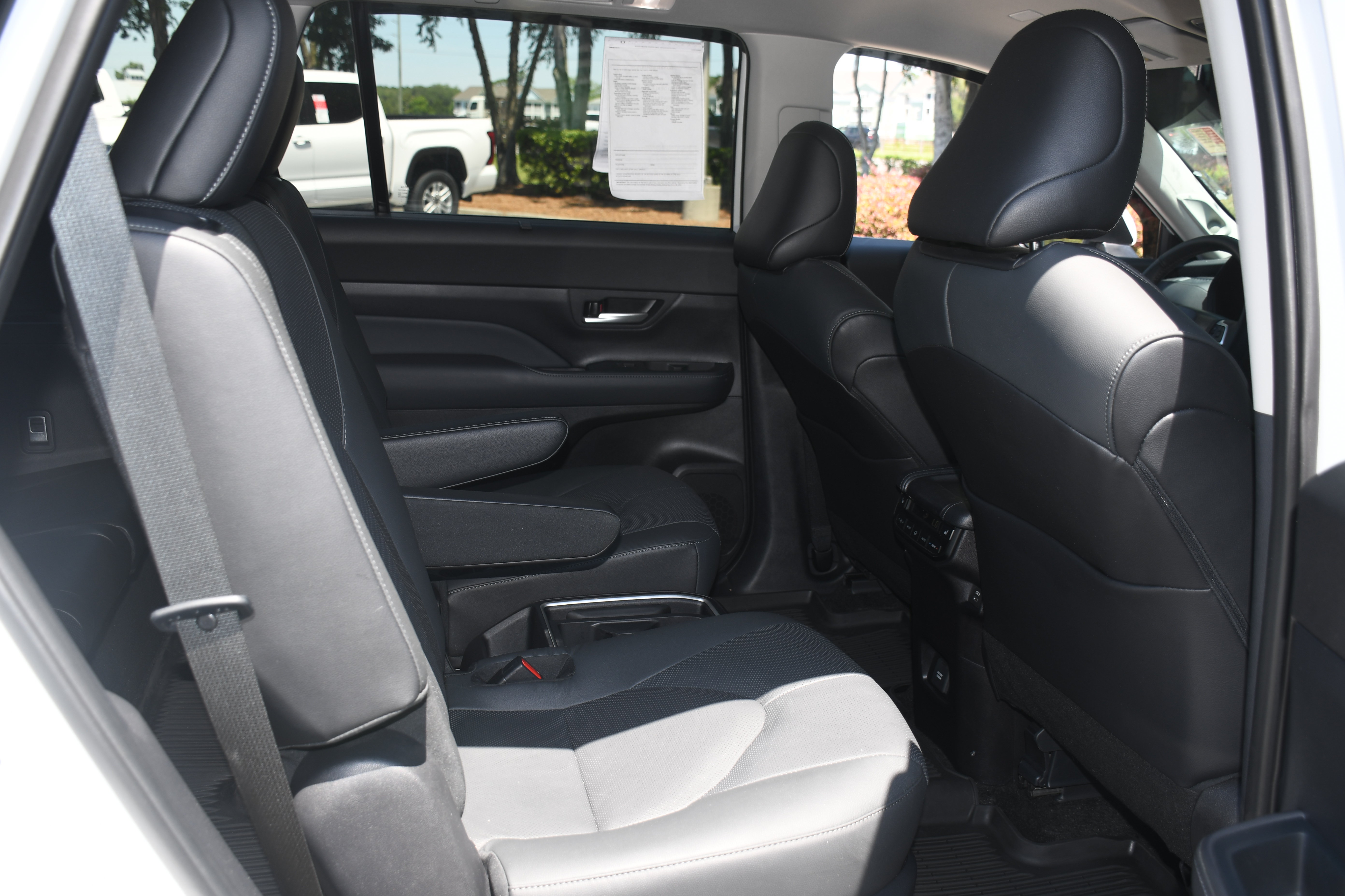 Certified 2025 Toyota Grand Highlander AWD Hybrid image 20
