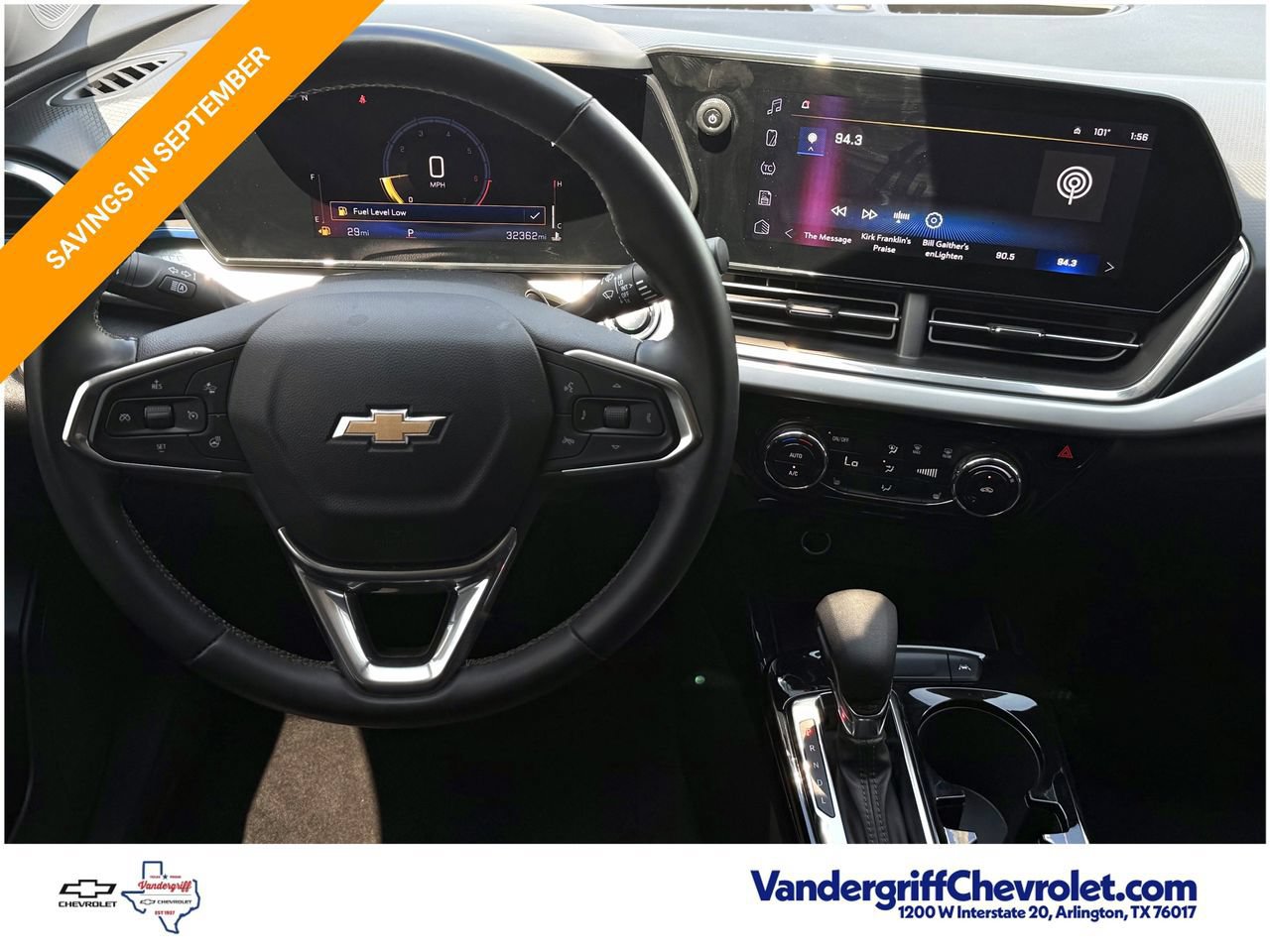 Used 2024 Chevrolet Trax LT w/ Driver Confidence Package FWD image 11