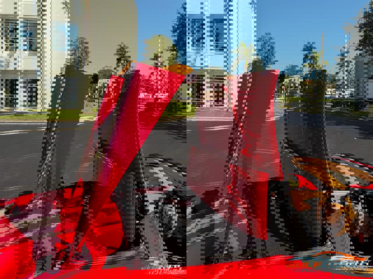 Used 2014 Ferrari 458 Spider image 66