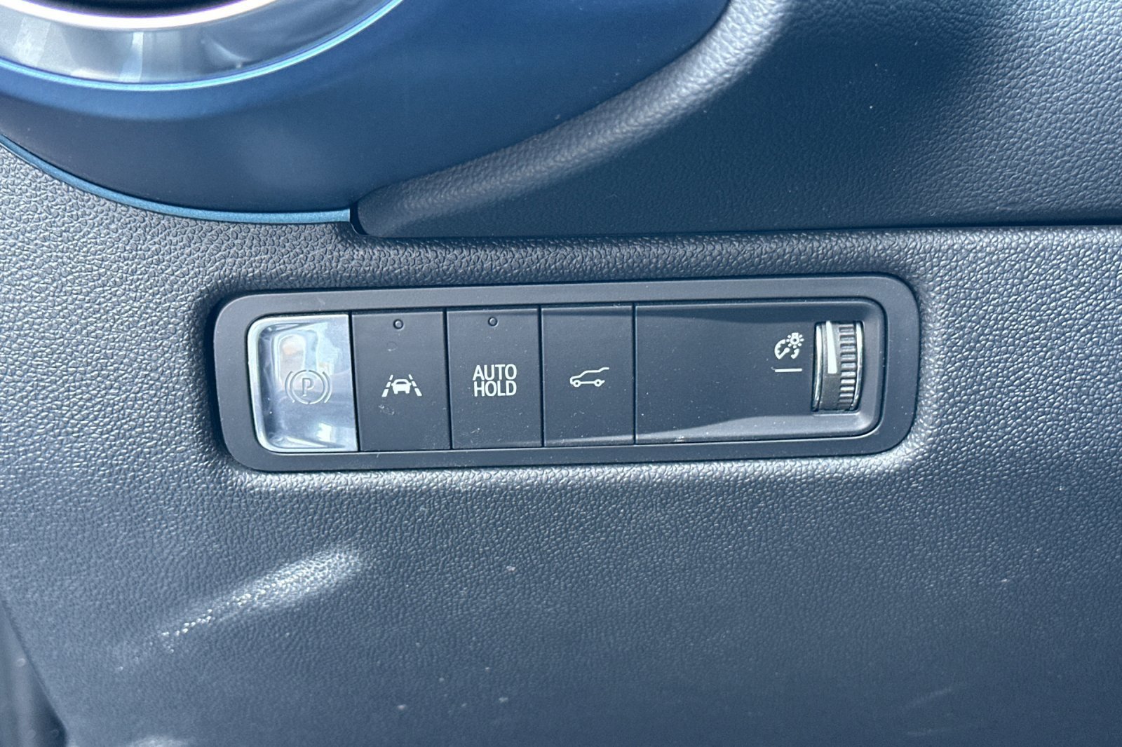 Used 2024 Chevrolet Equinox EV LT FWD image 39