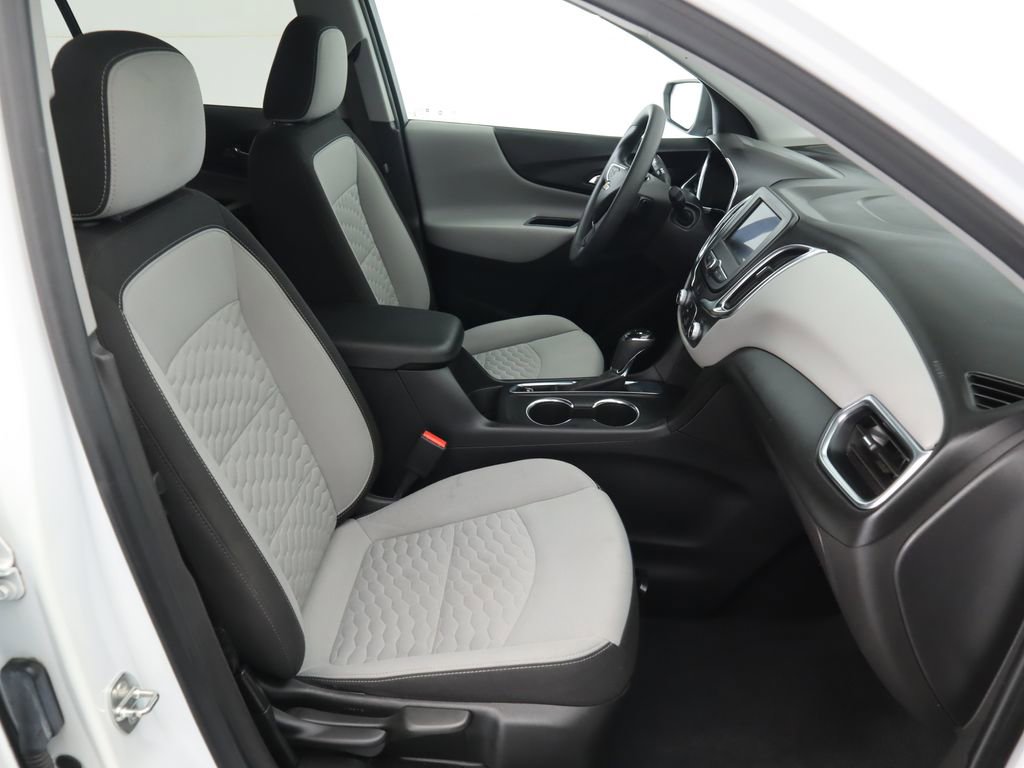 Used 2021 Chevrolet Equinox LS w/ LS Convenience Package image 18