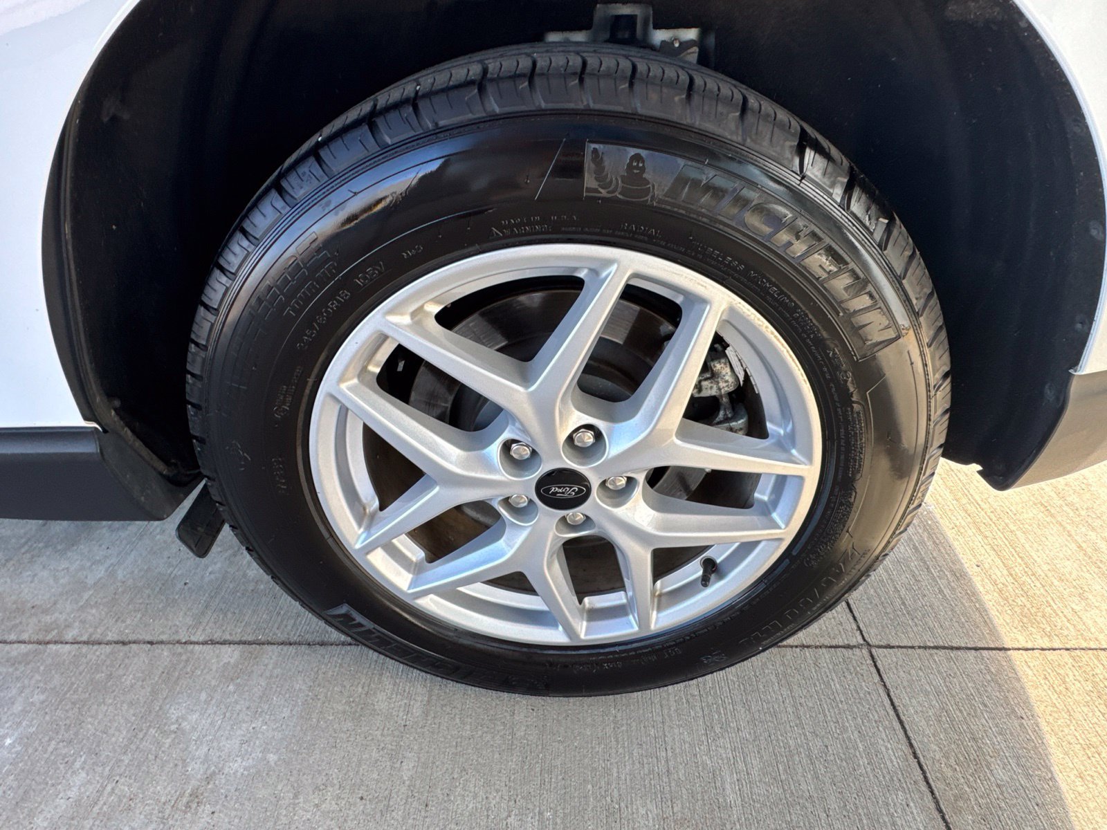 Certified 2024 Ford Edge SEL w/ Convenience Package AWD/4WD image 19