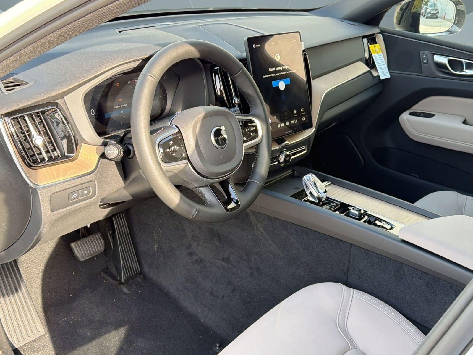 New 2026 Volvo XC60 T8 Plus w/ Climate Package AWD/4WD image 4