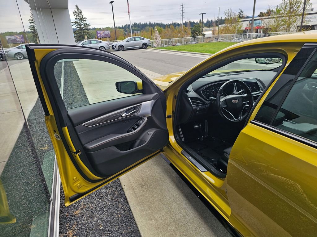 Used 2024 Cadillac CT5 V w/ Super Cruise 2 Package image 18