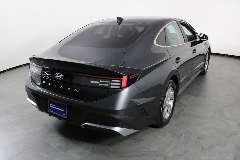 Certified 2025 Hyundai Sonata SE image 15
