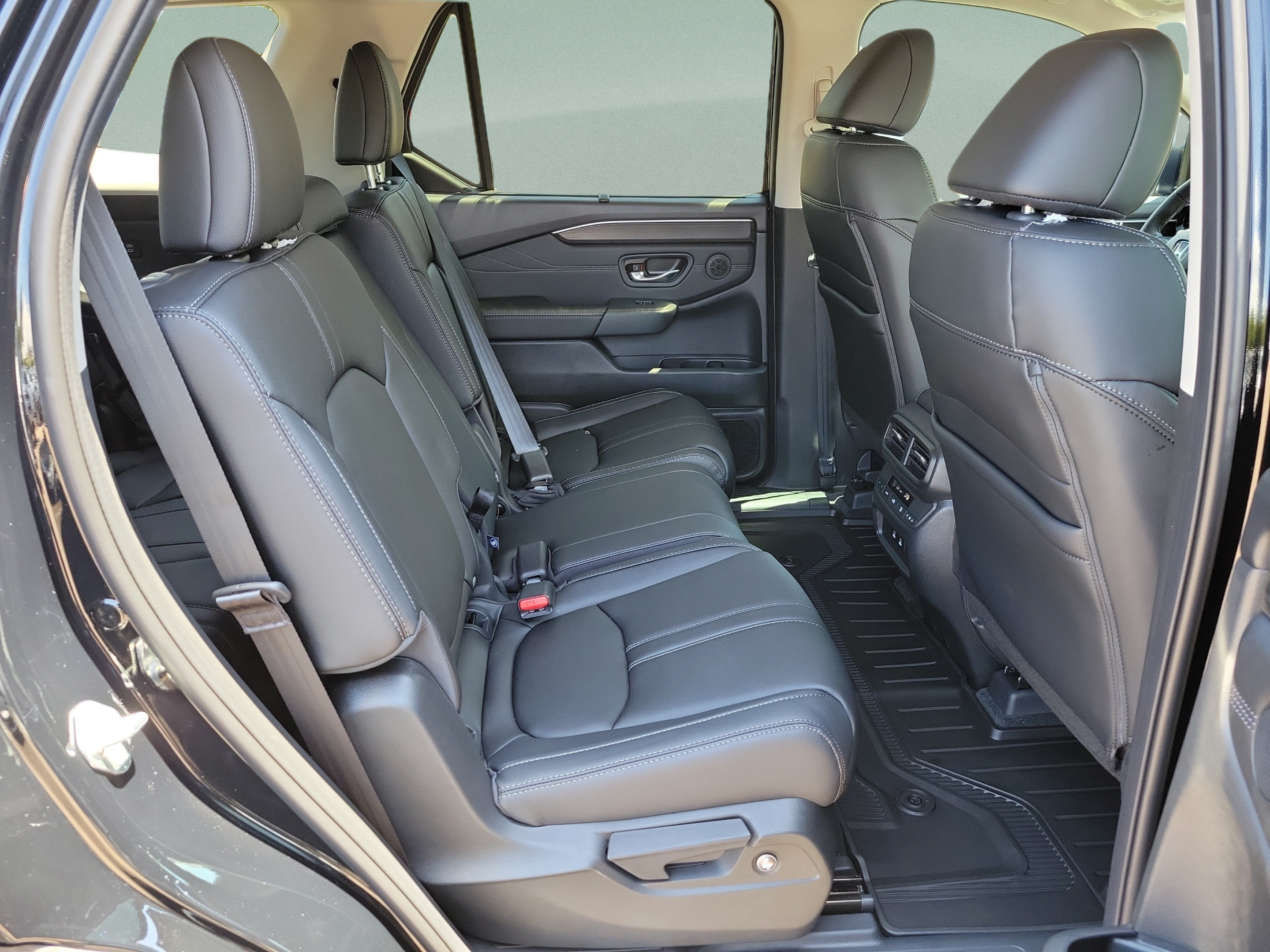 New 2026 Honda Pilot image 10