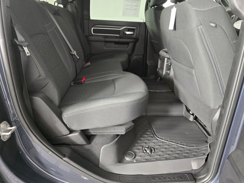 New 2025 RAM 3500 Big Horn image 25