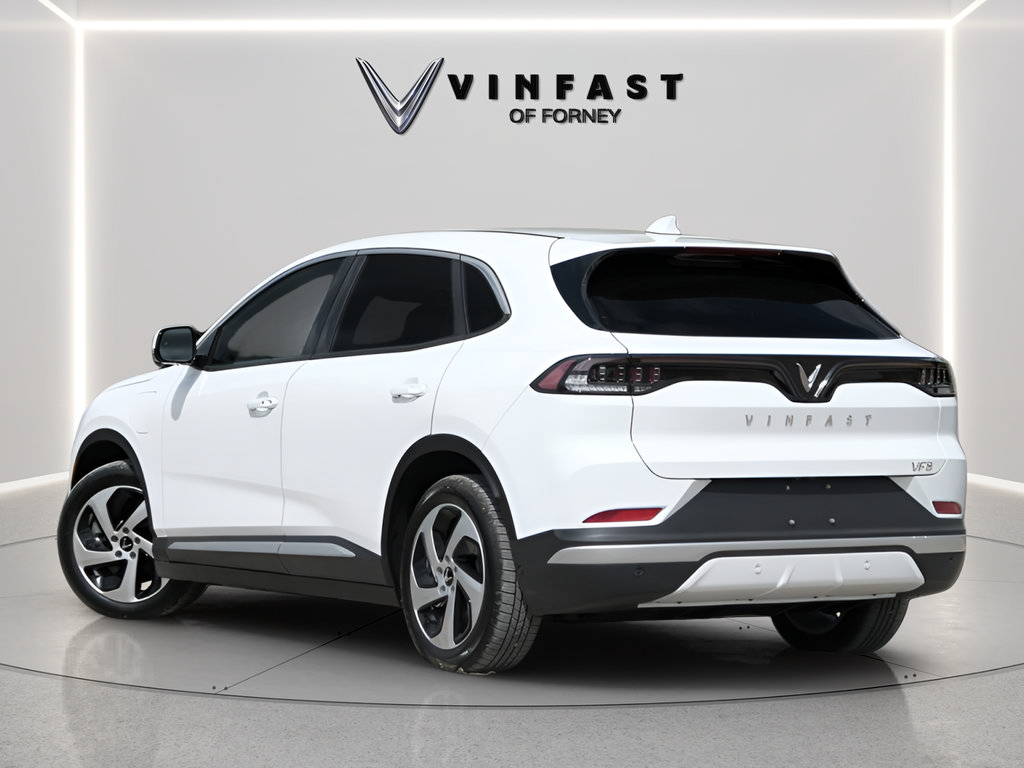 New 2025 VinFast VF 8 Eco AWD/4WD image 2