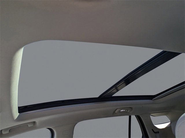 Used 2023 GMC Terrain Denali image 21