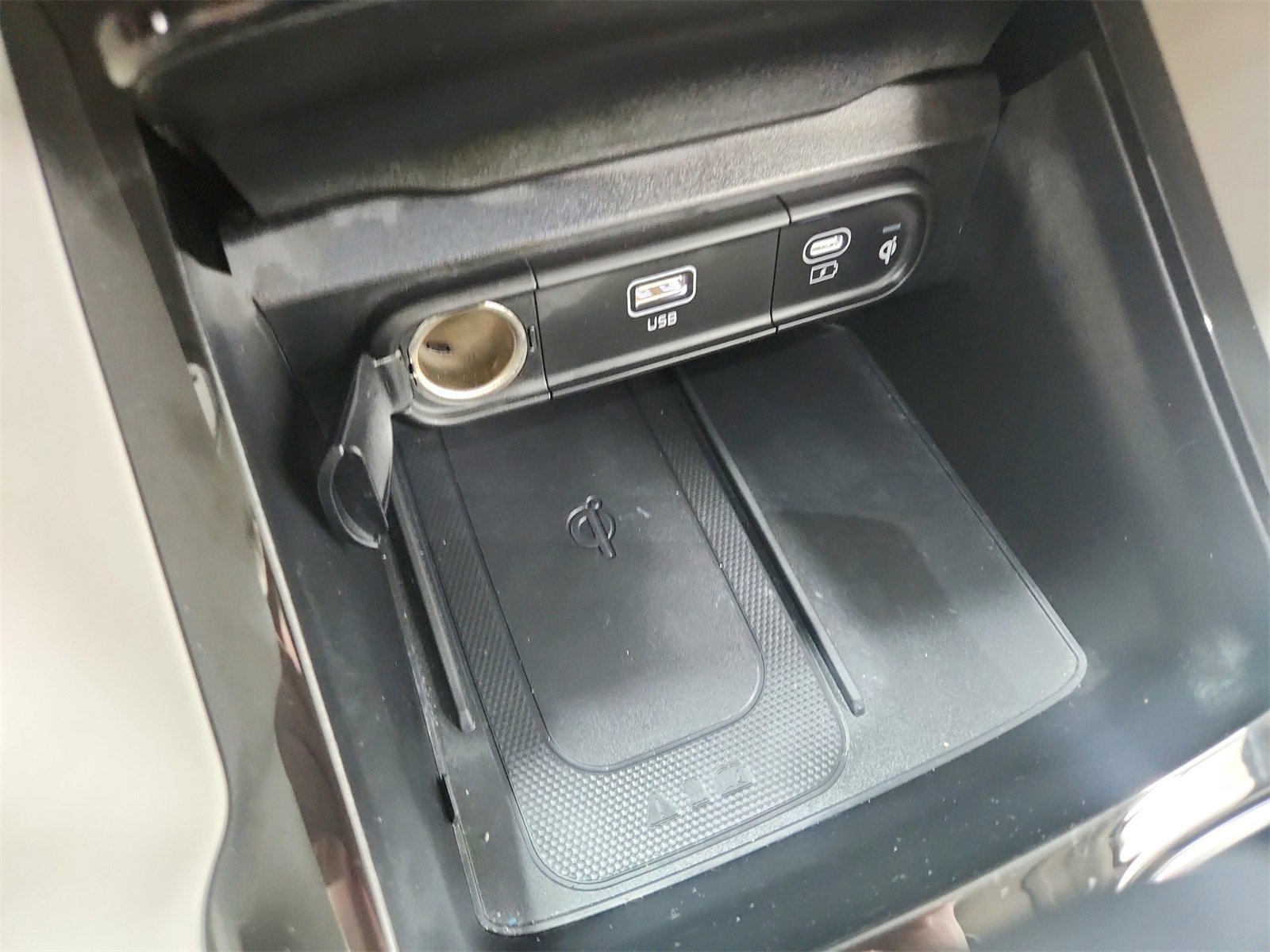 Used 2024 Kia Telluride S w/ S Sunroof Package image 30